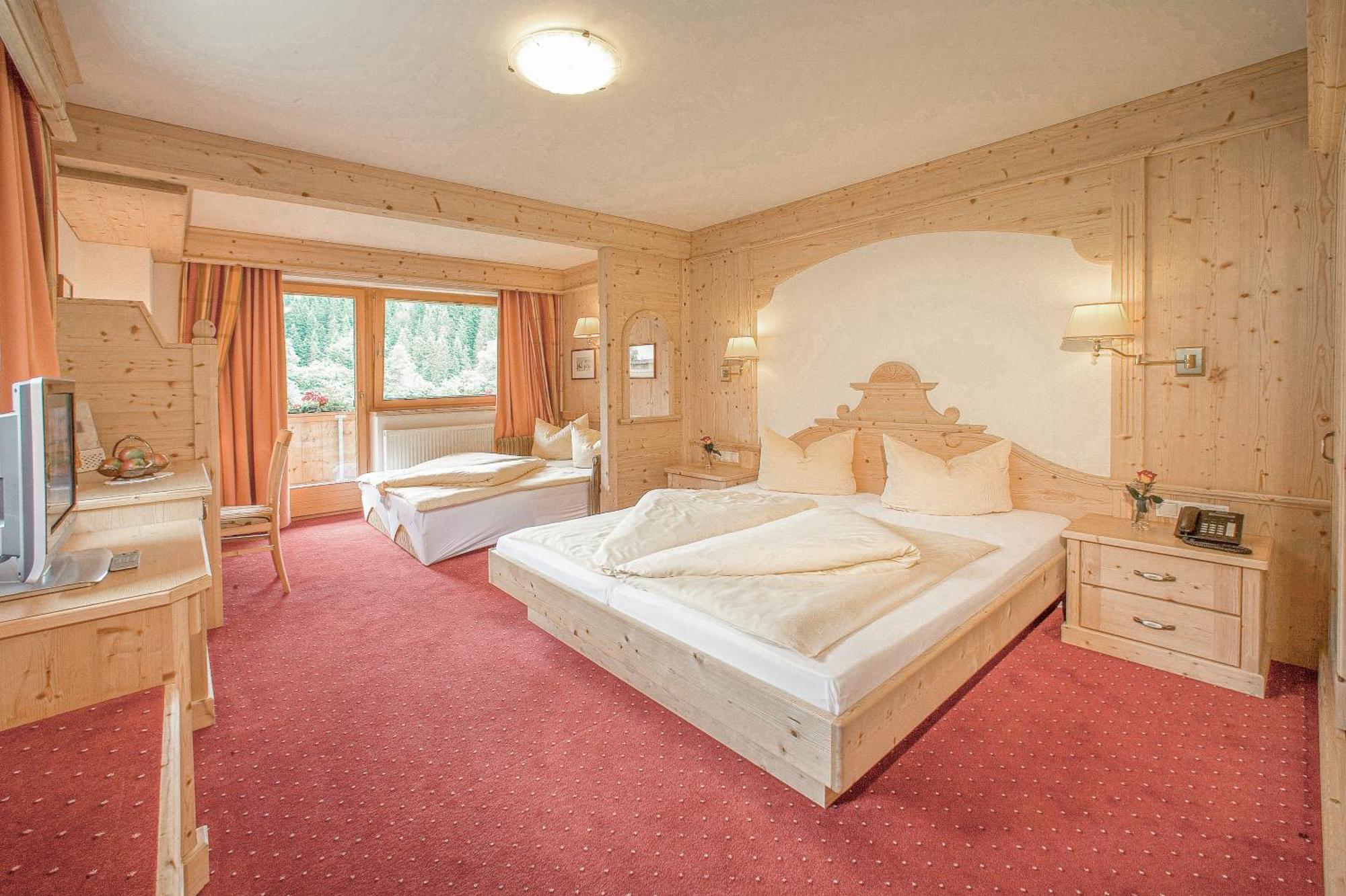 Alpenhotel Tirolerhof Gerlos Δωμάτιο φωτογραφία